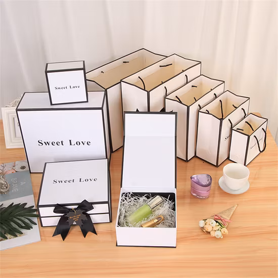 Caixa de embalagem de papel personalizada Caixa de presente de papel para embalagem de chocolate e joias